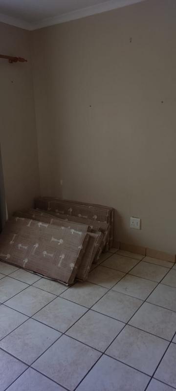 3 Bedroom Property for Sale in Geelhoutpark North West